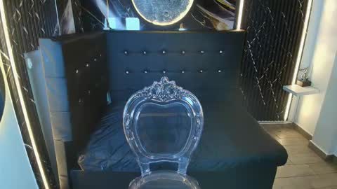 Bruja SCarlata online show from November 13, 2025, 11:09 am