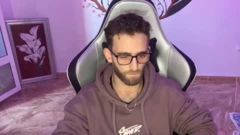 Snapshot of brulink103 chatting on December 25, 2024, 4:11 pm ganjatalks online show from December 25, 2024, 4:11 pm