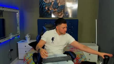 Snapshot of brunowalkerr chatting on September 9, 2025, 12:59 pm Say me Bruno online show from September 9, 2025, 12:59 pm