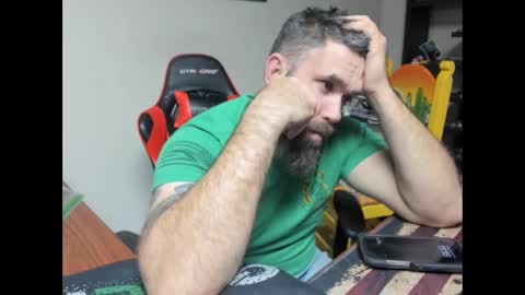 BRUTALMASTER1983 online show from November 17, 2025, 4:18 am