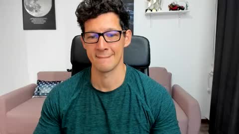 Brutus K online show from October 3, 2025, 4:53 am