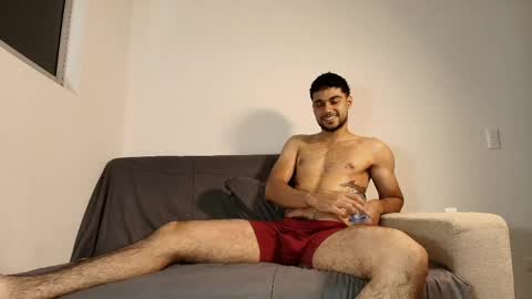 bry_alx online show from May 5, 2026, 5:37 am