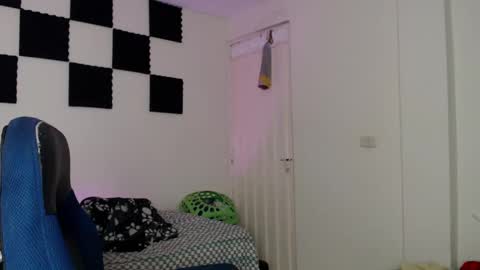 bryamado online show from February 6, 2025, 8:29 am