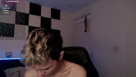 bryamado online show from September 17, 2025, 3:19 am