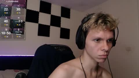 bryamado online show from October 4, 2025, 4:54 am