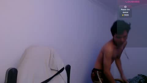Snapshot of bryamado chatting on April 30, 2026, 10:54 am bryamado online show from April 30, 2026, 10:54 am