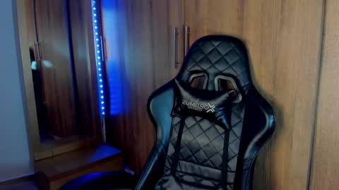 bryan online show from December 24, 2024, 6:39 pm