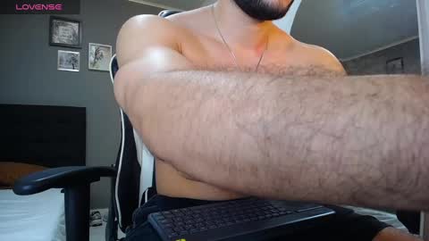 bryan_oficials online show from January 4, 2025, 4:12 am