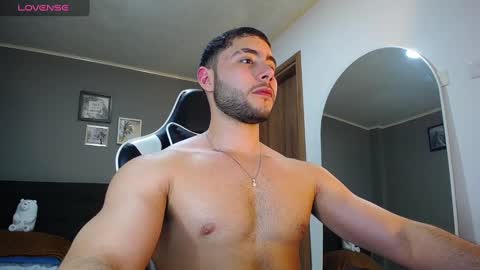 bryan_oficials online show from January 8, 2025, 12:38 am