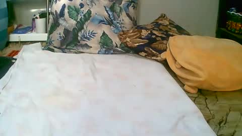 Snapshot of bryvanna_sweet chatting on February 8, 2025, 5:18 am dee online show from February 8, 2025, 5:18 am