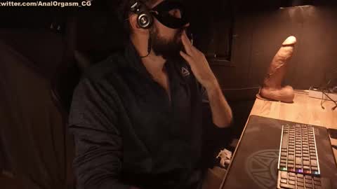 Snapshot of btarkhun chatting on November 9, 2025, 4:49 pm Anal Orgasm online show from November 9, 2025, 4:49 pm