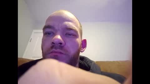 btown3095 online show from March 28, 2026, 2:33 am