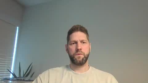 bubblebee1982 online show from January 16, 2026, 2:54 pm