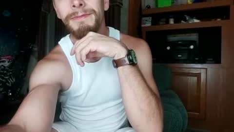 Snapshot of bubblebutt417 chatting on June 15, 2026, 3:31 am Max candi online show from June 15, 2026, 3:31 am
