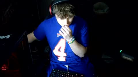 Snapshot of bubblebuttbdn chatting on July 7, 2026, 4:59 am BubblebuttBdn online show from July 7, 2026, 4:59 am