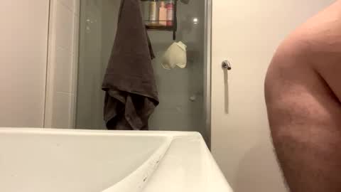 bubblebuttbidaddy online show from January 1, 2025, 11:40 pm