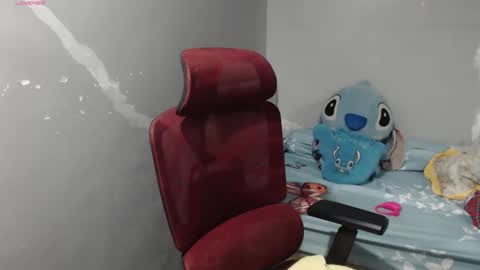 Snapshot of bubblebuttpinay chatting on April 27, 2026, 11:58 pm Sunshine online show from April 27, 2026, 11:58 pm