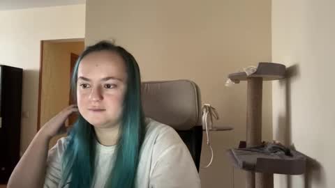 bubblegum_tempt online show from January 9, 2026, 7:44 am