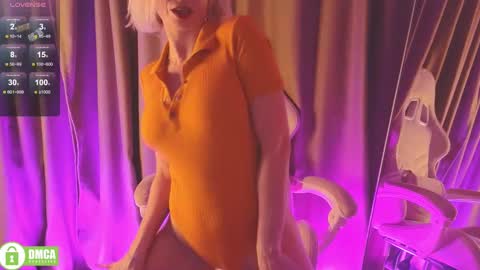 bubbling_crush online show from January 26, 2025, 9:18 pm