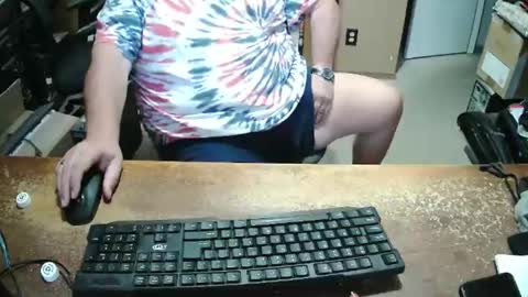 Bucku2 online show from November 9, 2025, 2:04 pm