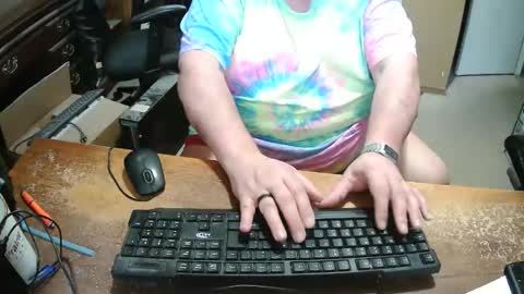Bucku2 online show from May 20, 2026, 10:27 pm