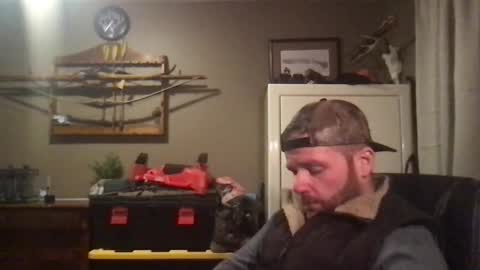 Snapshot of buckwild69204 chatting on January 1, 2025, 9:41 pm buckwild69204 online show from January 1, 2025, 9:41 pm