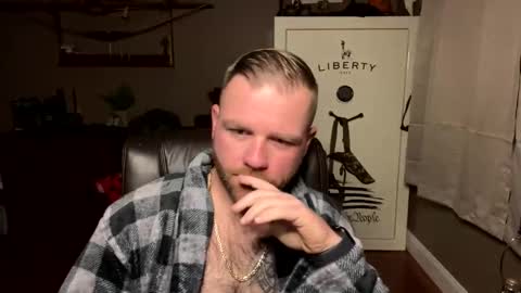 Snapshot of buckwild69204 chatting on January 10, 2025, 10:25 pm buckwild69204 online show from January 10, 2025, 10:25 pm