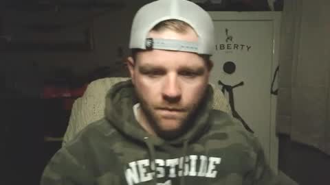 Snapshot of buckwild69204 chatting on February 4, 2025, 11:27 pm buckwild69204 online show from February 4, 2025, 11:27 pm