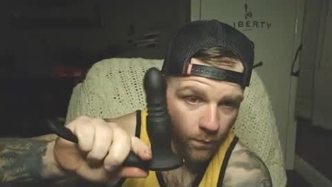 Snapshot of buckwild69204 chatting on February 10, 2025, 11:45 pm buckwild69204 online show from February 10, 2025, 11:45 pm