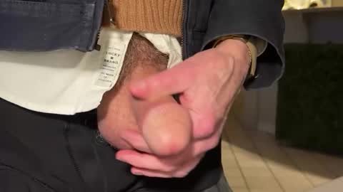 bucky58 online show from February 4, 2026, 10:36 pm