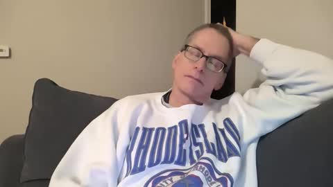 Snapshot of budman004 chatting on November 15, 2025, 1:58 am budman004 online show from November 15, 2025, 1:58 am