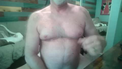 Snapshot of budnsocalii chatting on March 25, 2026, 6:14 pm Bud online show from March 25, 2026, 6:14 pm