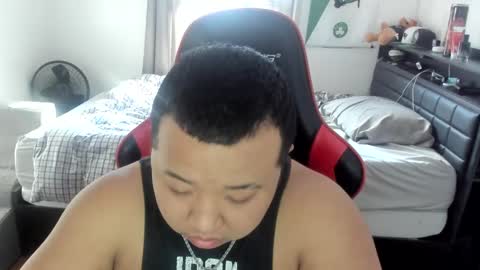 buffsexyman24 online show from March 8, 2025, 9:18 pm