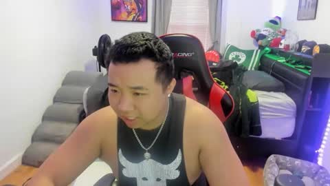 buffsexyman24 online show from February 4, 2026, 1:39 pm