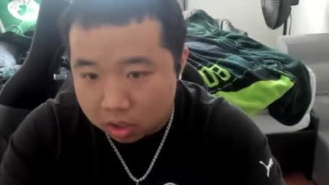 buffsexyman24 online show from February 9, 2026, 2:54 pm