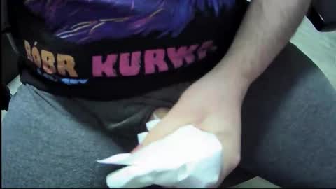 bufux online show from April 8, 2026, 2:22 am