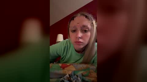 Snapshot of buggggy5 chatting on March 22, 2026, 9:56 am buggggy5 online show from March 22, 2026, 9:56 am