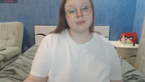 Snapshot of bull_cock_ chatting on March 10, 2025, 1:54 pm Eva 22 and Anton 24 PVT IS OPENED 60min online show from March 10, 2025, 1:54 pm