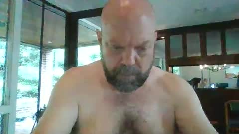 bulldog302w online show from June 10, 2026, 3:22 pm