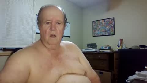 Snapshot of bullfrogg5050 chatting on October 27, 2025, 1:48 pm bullfrogg5050 online show from October 27, 2025, 1:48 pm