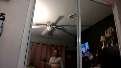 bunnibaby333 online show from February 19, 2025, 6:00 am