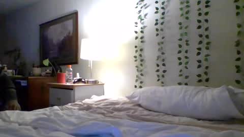 Snapshot of bunny8354367 chatting on October 21, 2025, 11:16 pm Bunny online show from October 21, 2025, 11:16 pm