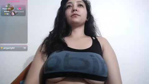 bunny_chloe online show from February 3, 2025, 10:14 am