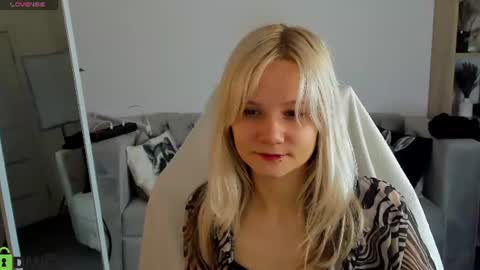 Elsy online show from June 10, 2026, 11:09 am