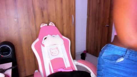 Isa online show from February 4, 2026, 11:31 pm