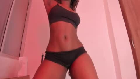 Snapshot of bunny_secrets chatting on July 13, 2026, 5:32 am Isa online show from July 13, 2026, 5:32 am