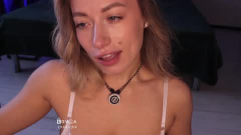 B U N N Y online show from April 10, 2026, 3:01 am