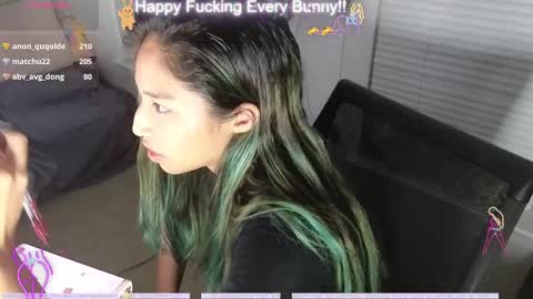 Tokki  bunny  online show from December 3, 2024, 5:09 am