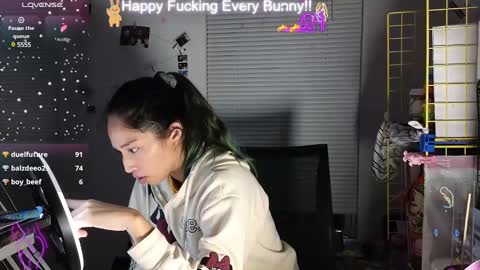 Tokki  bunny  online show from December 14, 2024, 2:23 am