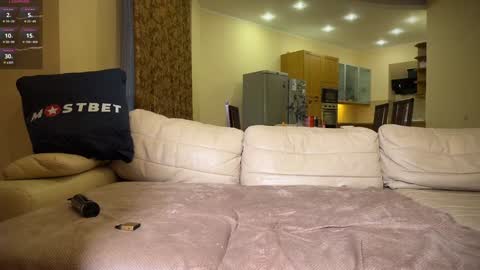 Bonny and Clide  Help us by thumbs up  online show from January 31, 2025, 1:56 pm